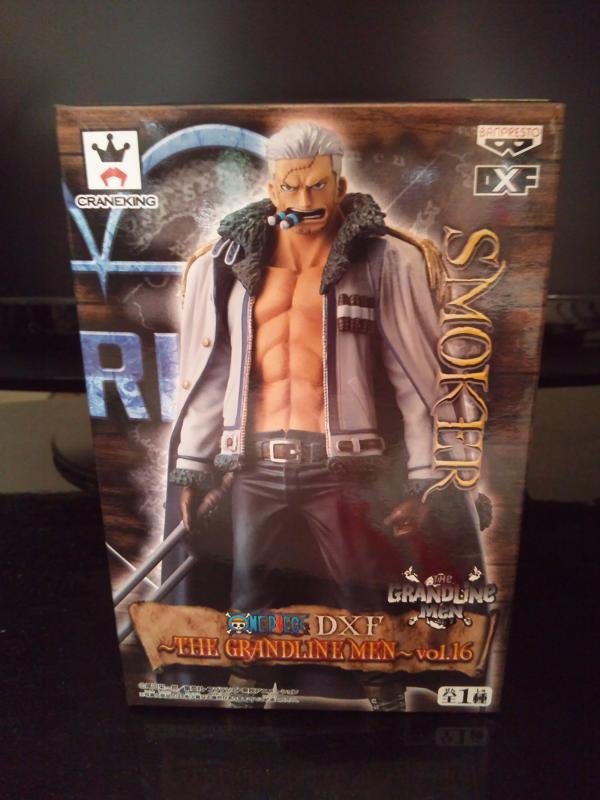 ワンピースフィギュア グランドラインメンvol 16 スモーカー中将 レビュー 画像あり 僕たち ワンピース芸人です ワンピースフィギュア漫画 Ufoキャッチャー動画